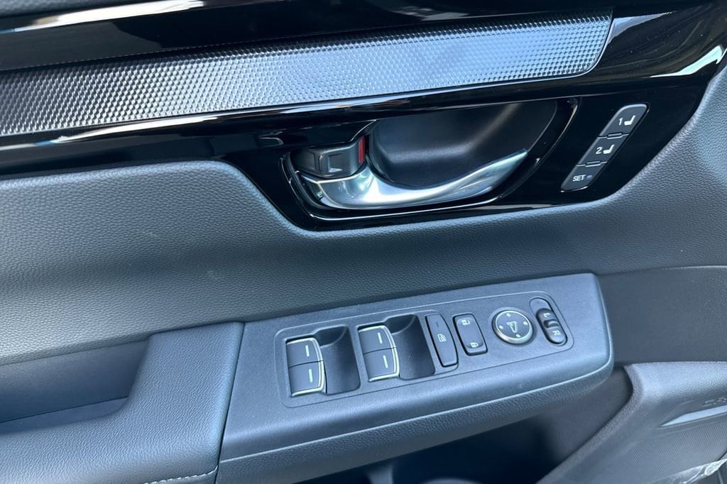 2026 Honda CR-V EX-L - Photo 8
