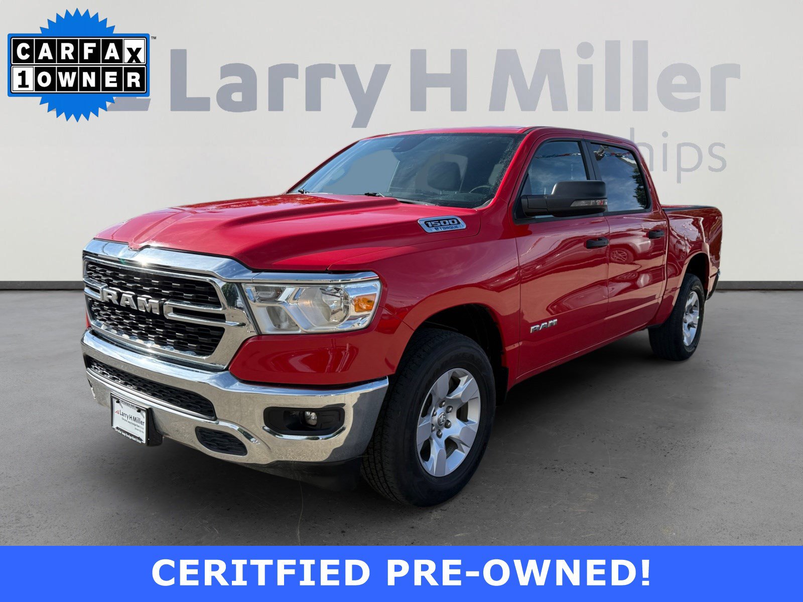 2023 RAM 1500 Big Horn/Lone Star 4x4 Crew Cab 5'7's photo