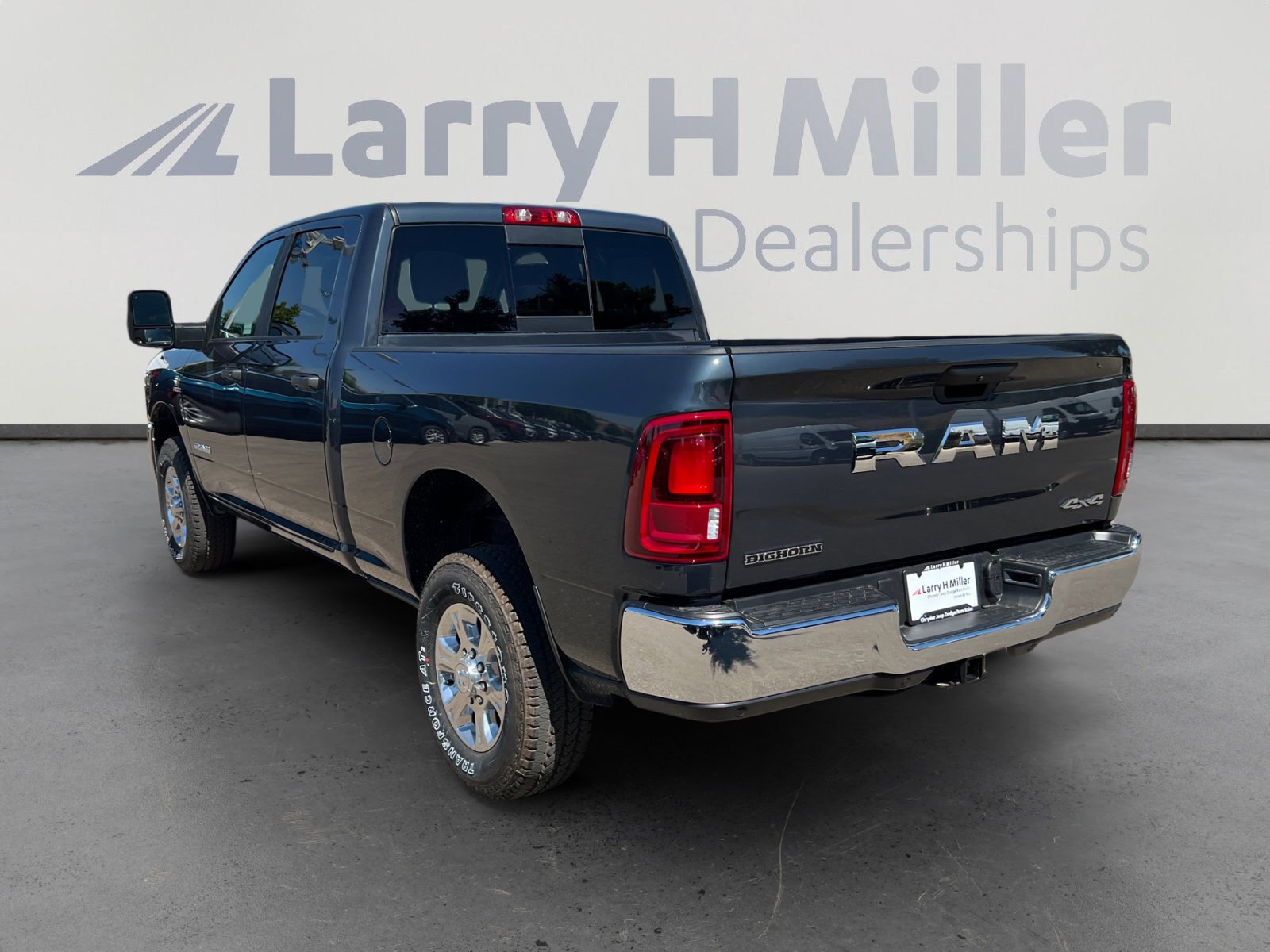 2025 Ram 2500 Big Horn photo 5