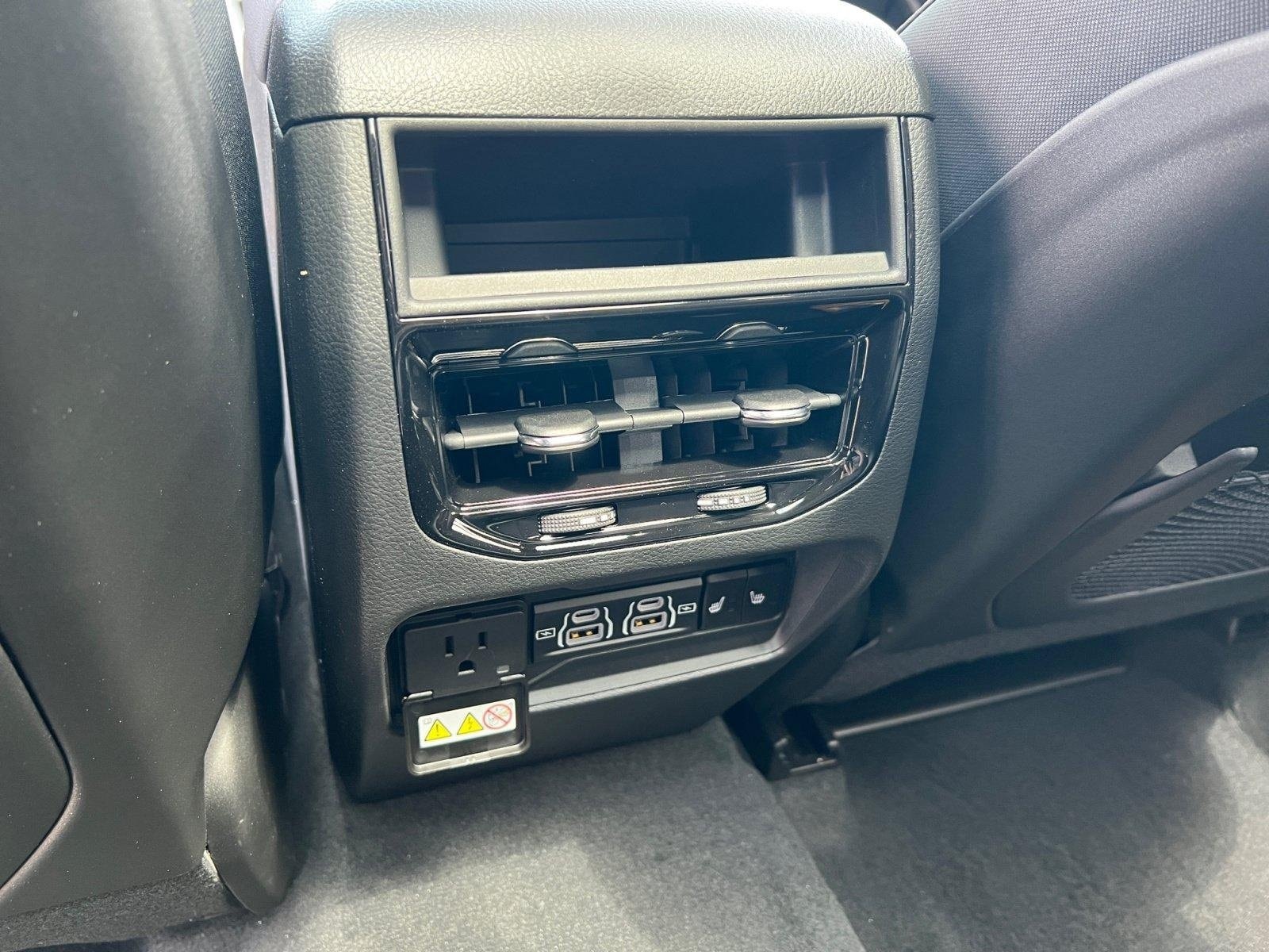 2025 Jeep Grand Cherokee Limited - Photo 33