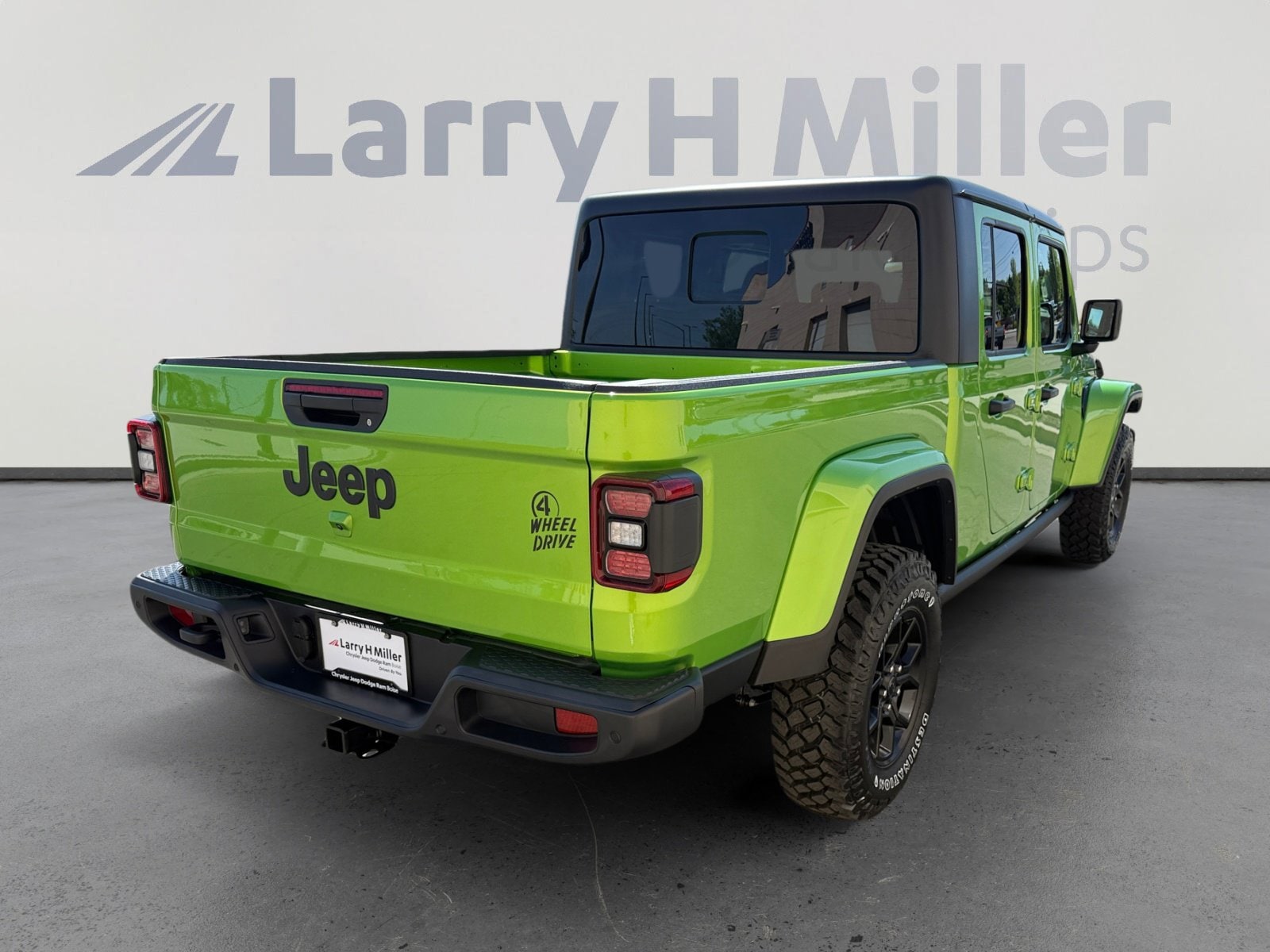 2025 Jeep Gladiator Willys - Photo 6