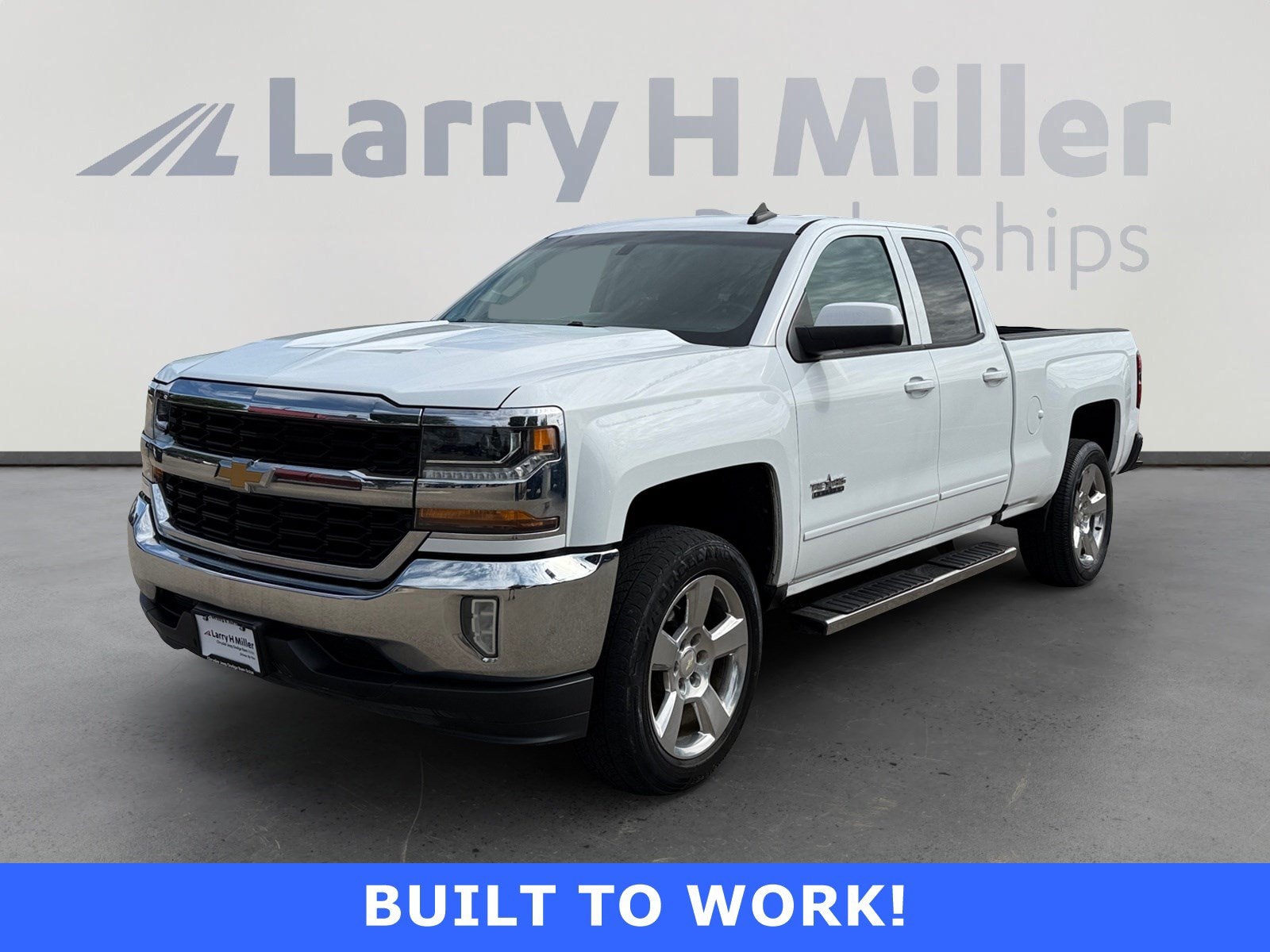 2017 Chevrolet Silverado 1500 LT Double Cab Std Box's photo