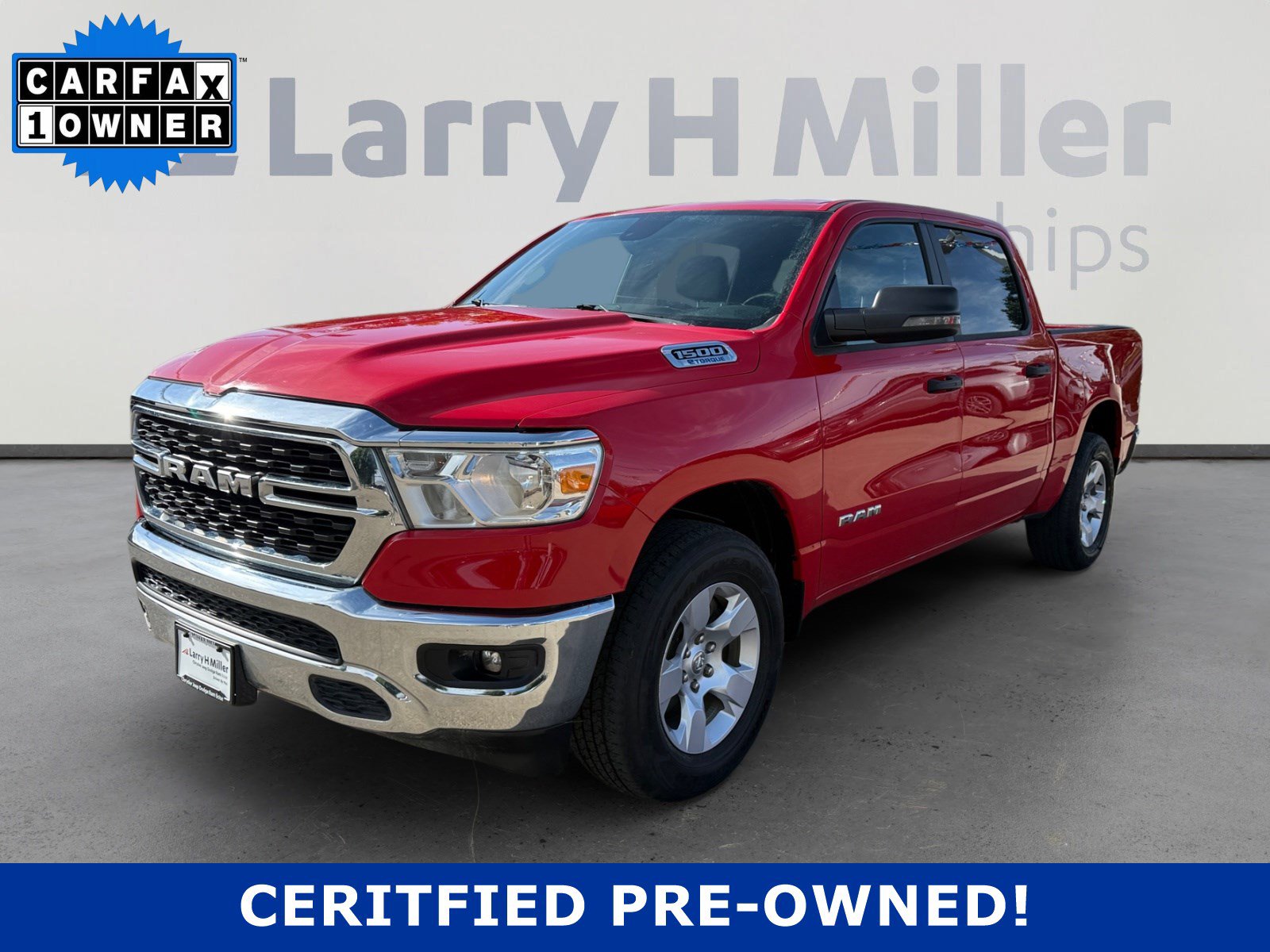 2023 RAM 1500 Big Horn/Lone Star 4x4 Crew Cab 5'7's photo