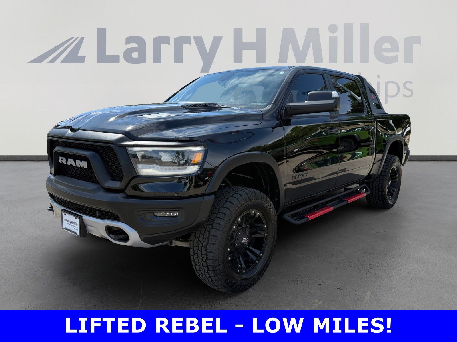 2019 RAM 1500 Rebel 4x4 Crew Cab 5'7's photo
