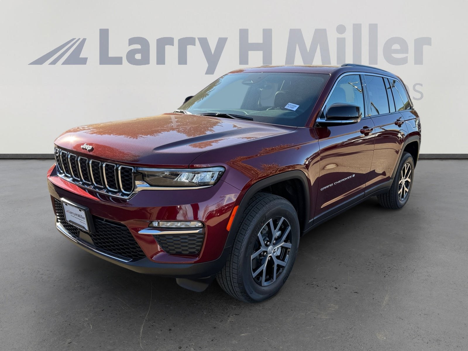 2025 Jeep Grand Cherokee Limited's photo