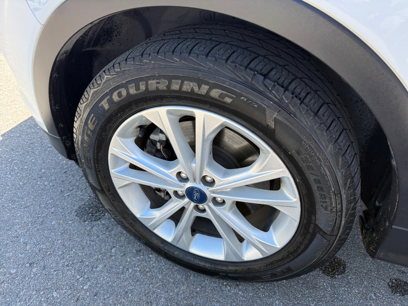 2019 Ford Escape SE - Photo 27