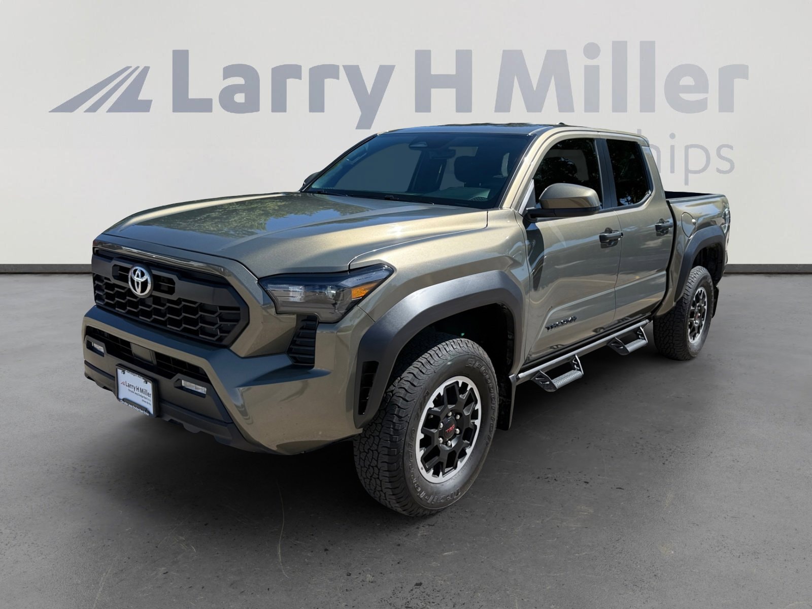 2025 Toyota Tacoma TRD Off Road 4x4 Double Cab Long Bed's photo