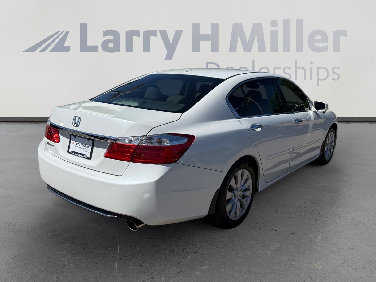 2015 Honda Accord EX-L - Photo 6