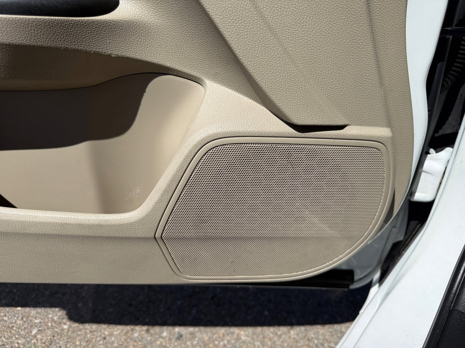 2015 Honda Accord EX-L - Photo 28