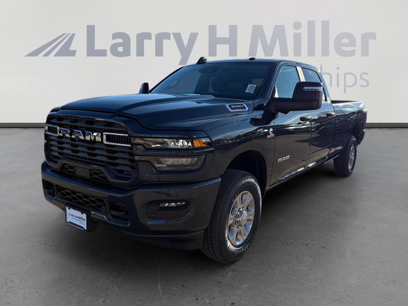 2026 RAM Ram 3500 Pickup Big Horn's photo