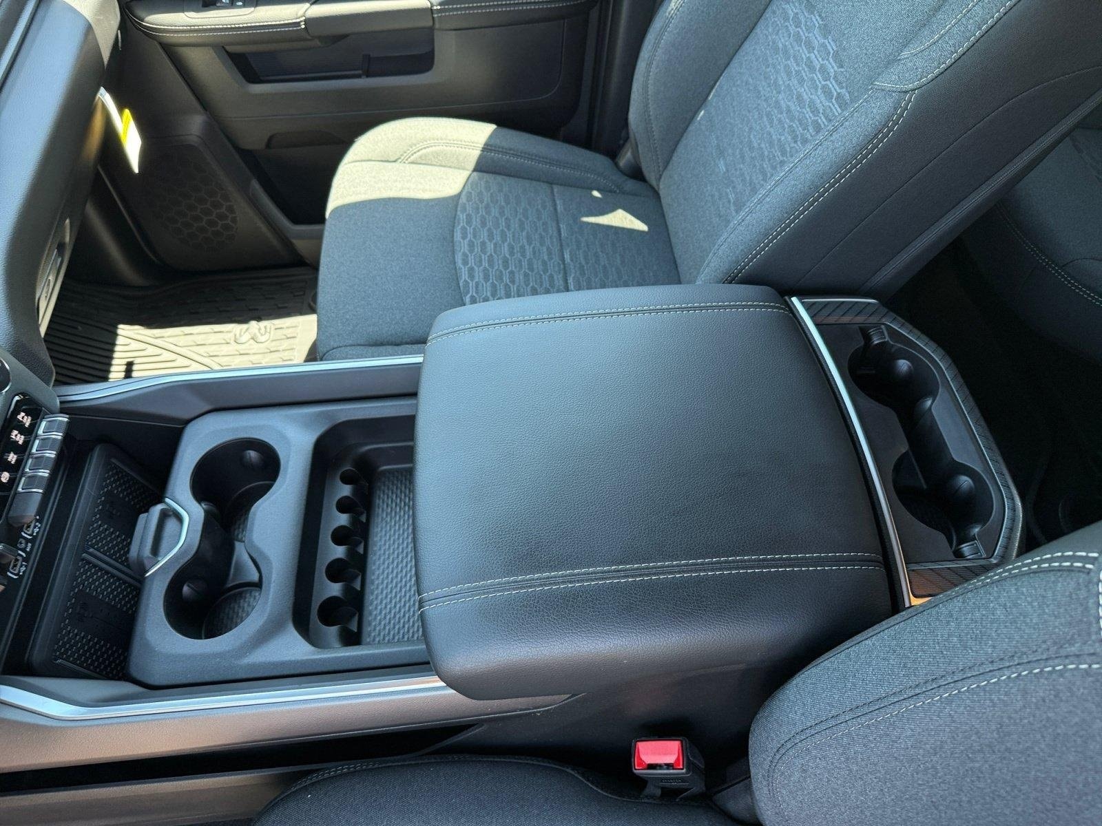 2026 RAM 2500 Big Horn - Photo 16
