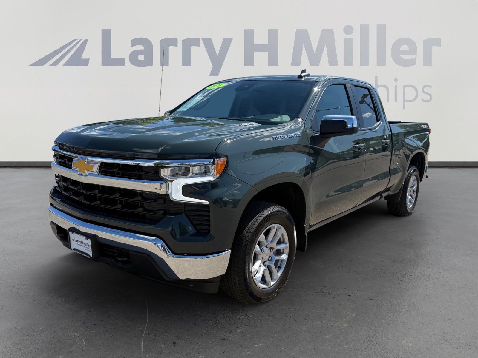 2026 Chevrolet Silverado 1500 LT 2FL 4X4 Double Cab Std Box's photo
