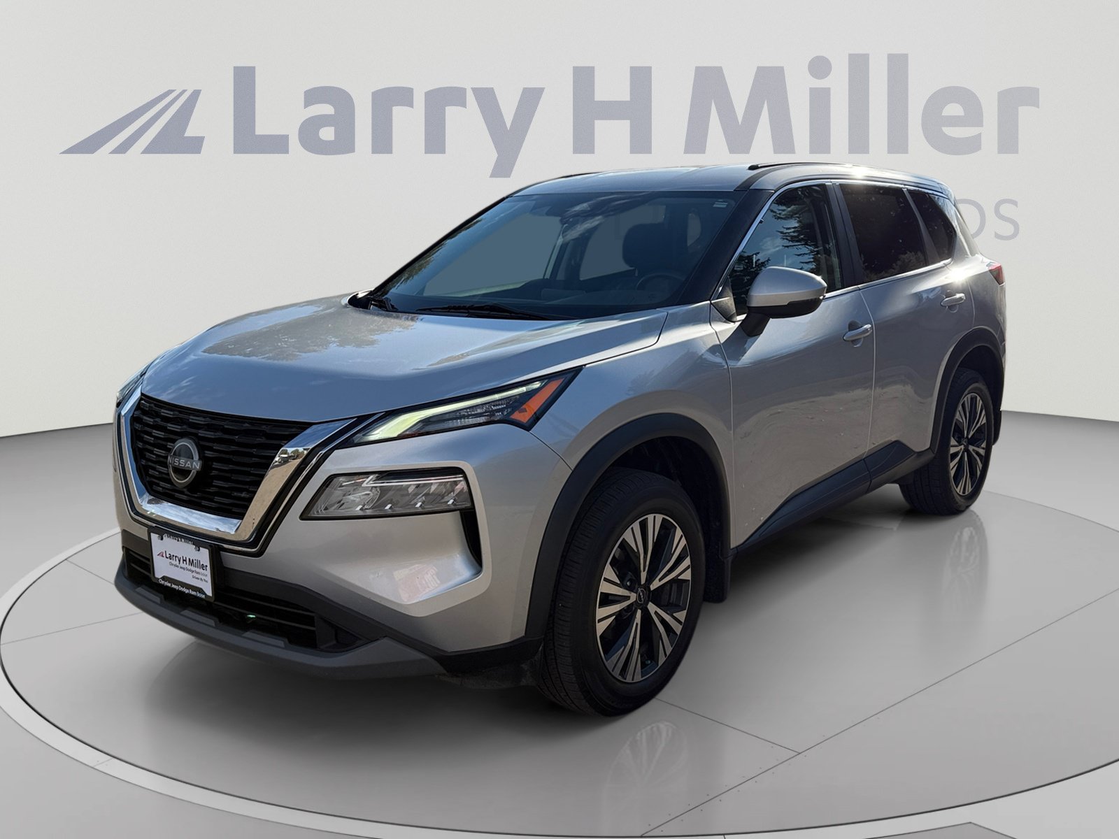  Nissan Rogue