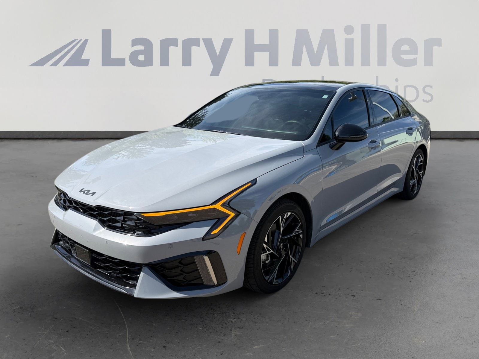 2025 Kia Optima GT-Line AWD's photo