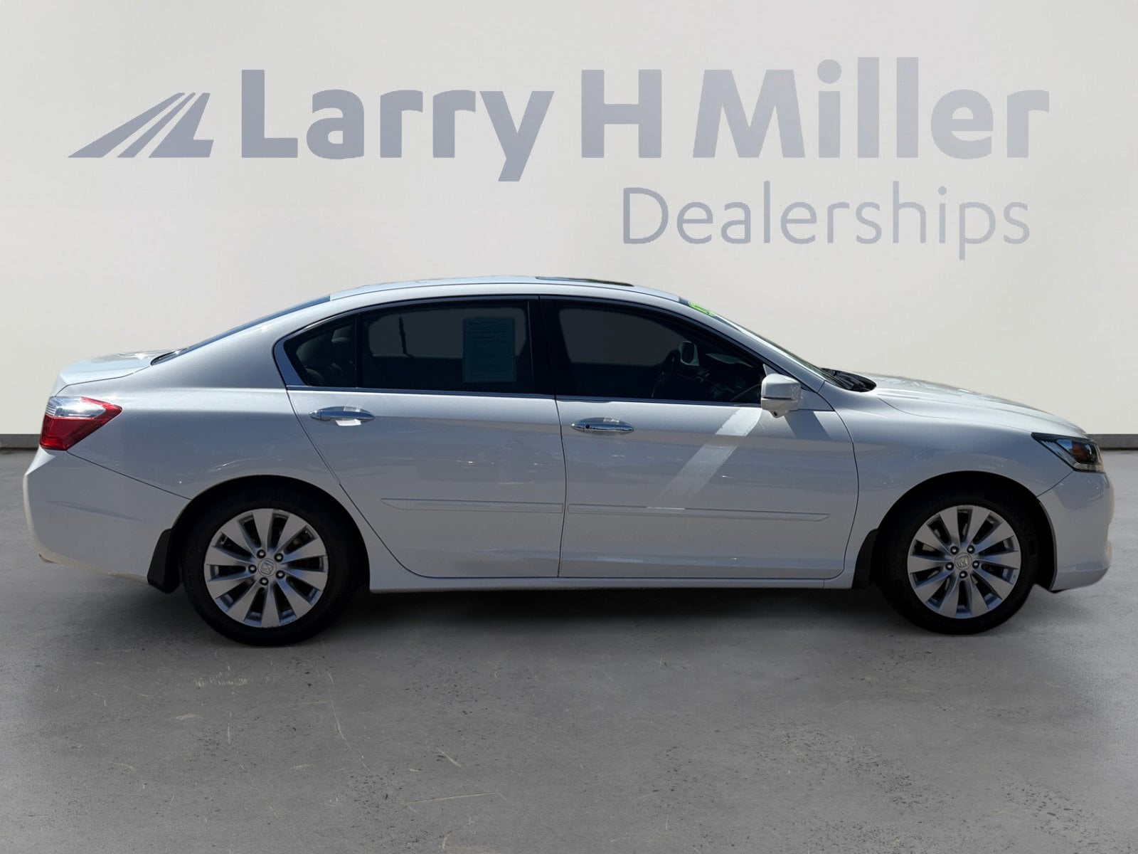 2015 Honda Accord EX-L - Photo 7