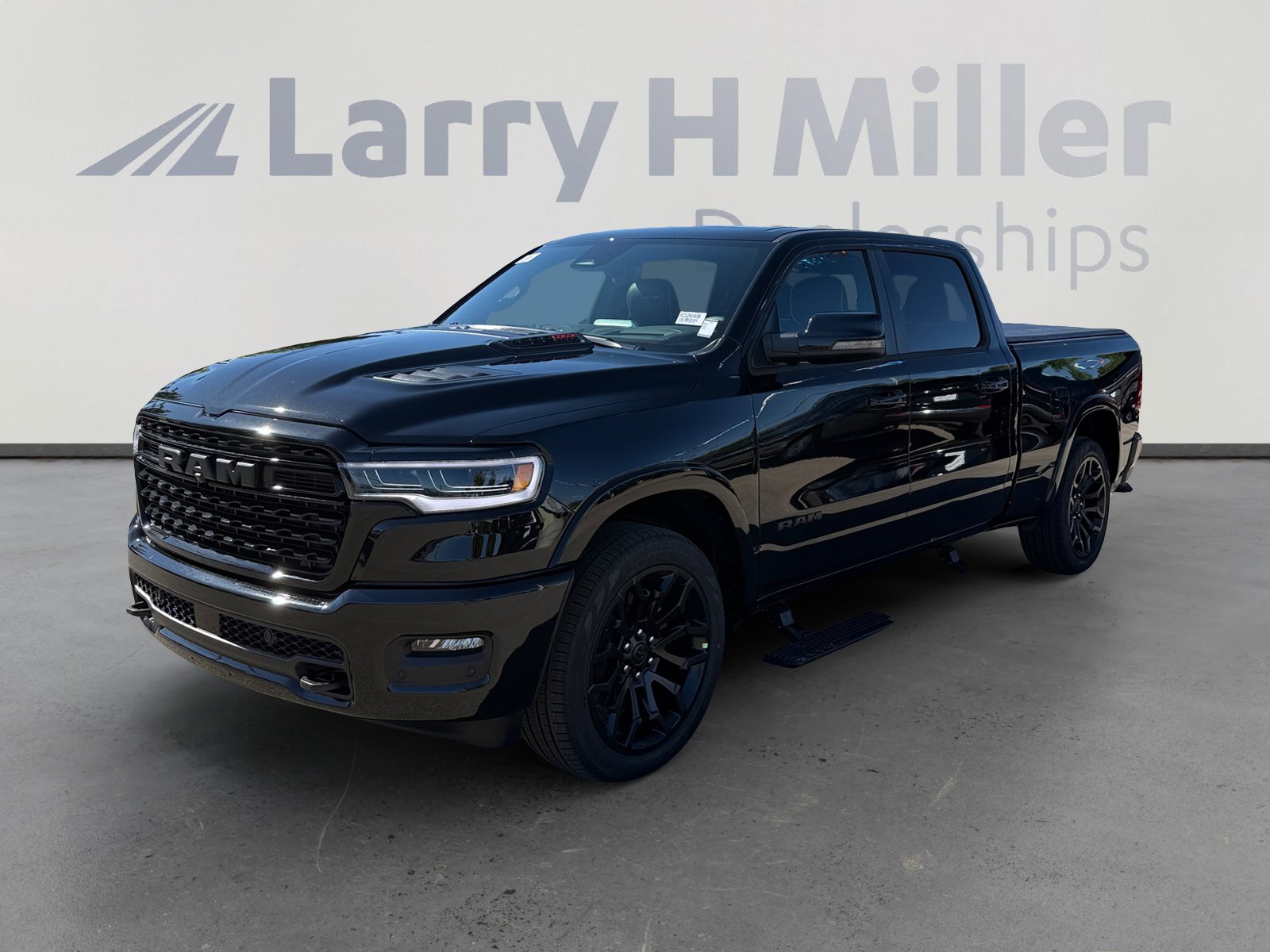 2026 RAM 1500 Limited 4x4 Crew Cab 6'4's photo