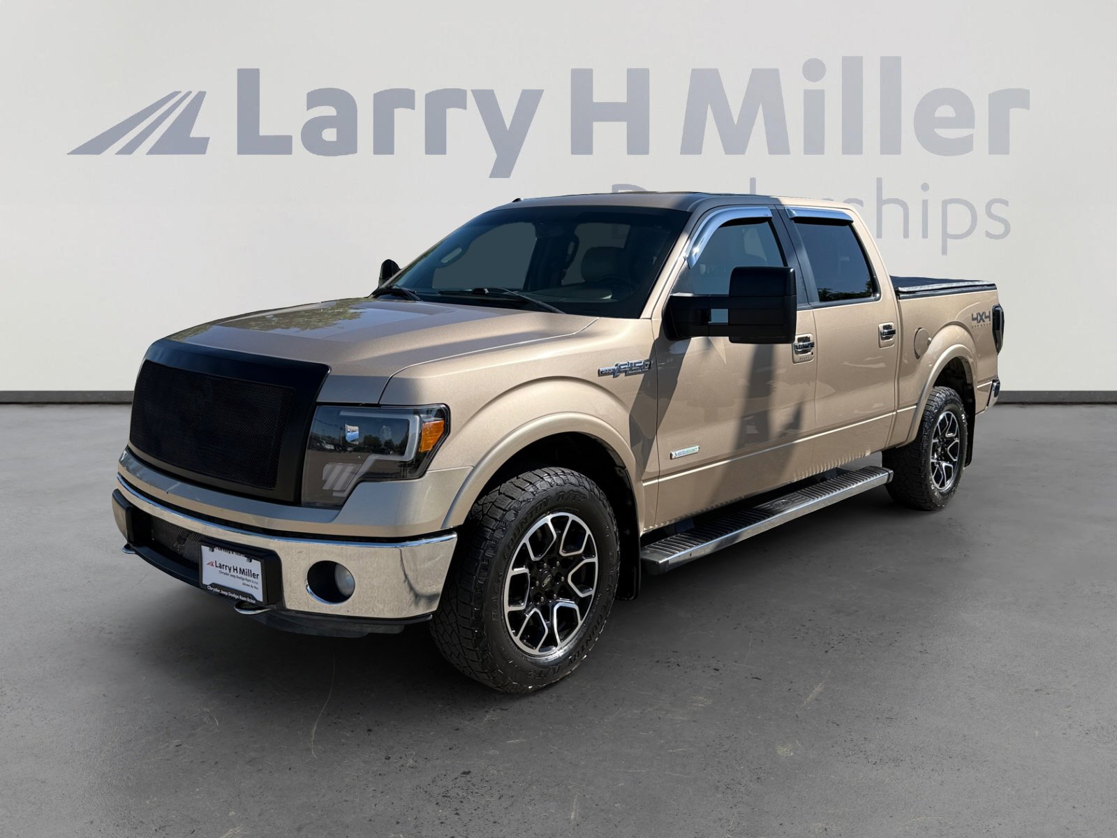 2012 Ford F-150 Lariat 4x4 SuperCrew 145-in's photo