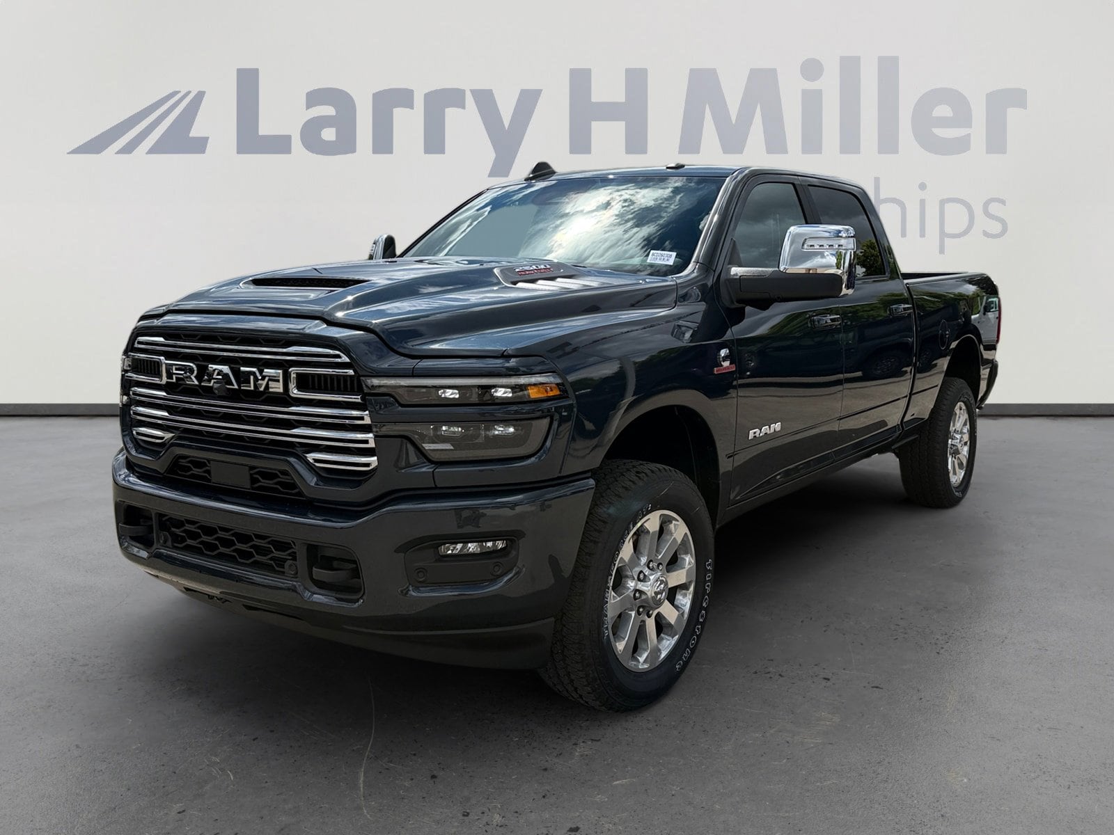 2026 RAM 2500 Laramie 4X4 Crew Cab SWB's photo