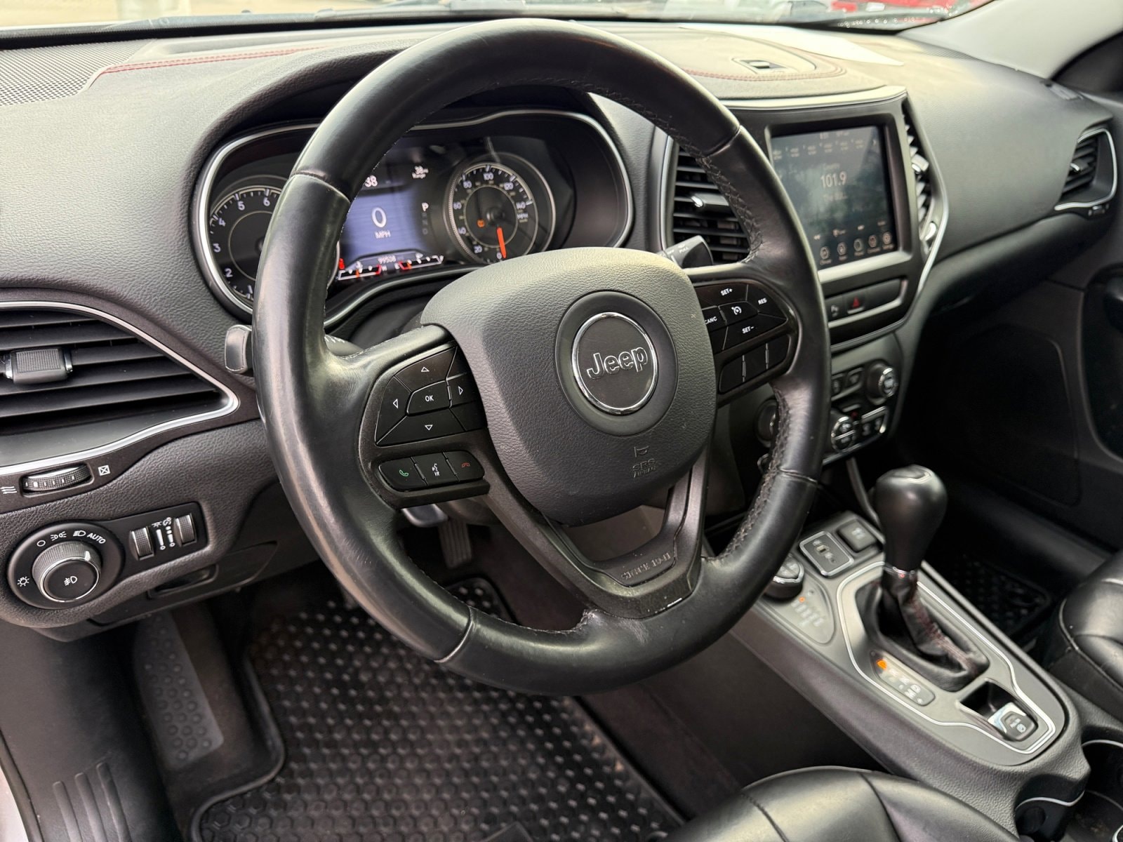2019 Jeep Cherokee Trailhawk - Photo 10