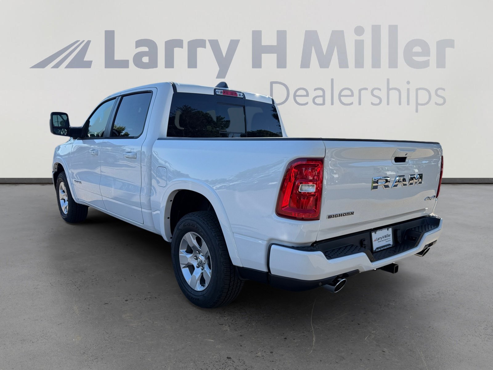 2025 Ram 1500 Big Horn photo 4