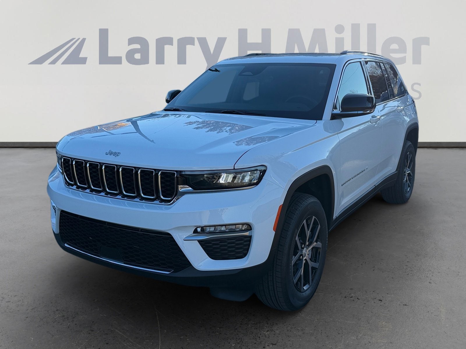 2025 Jeep Grand Cherokee Limited's photo