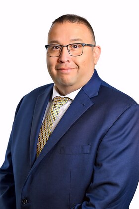 Staff member David Leos from ID_d0c5dcada956