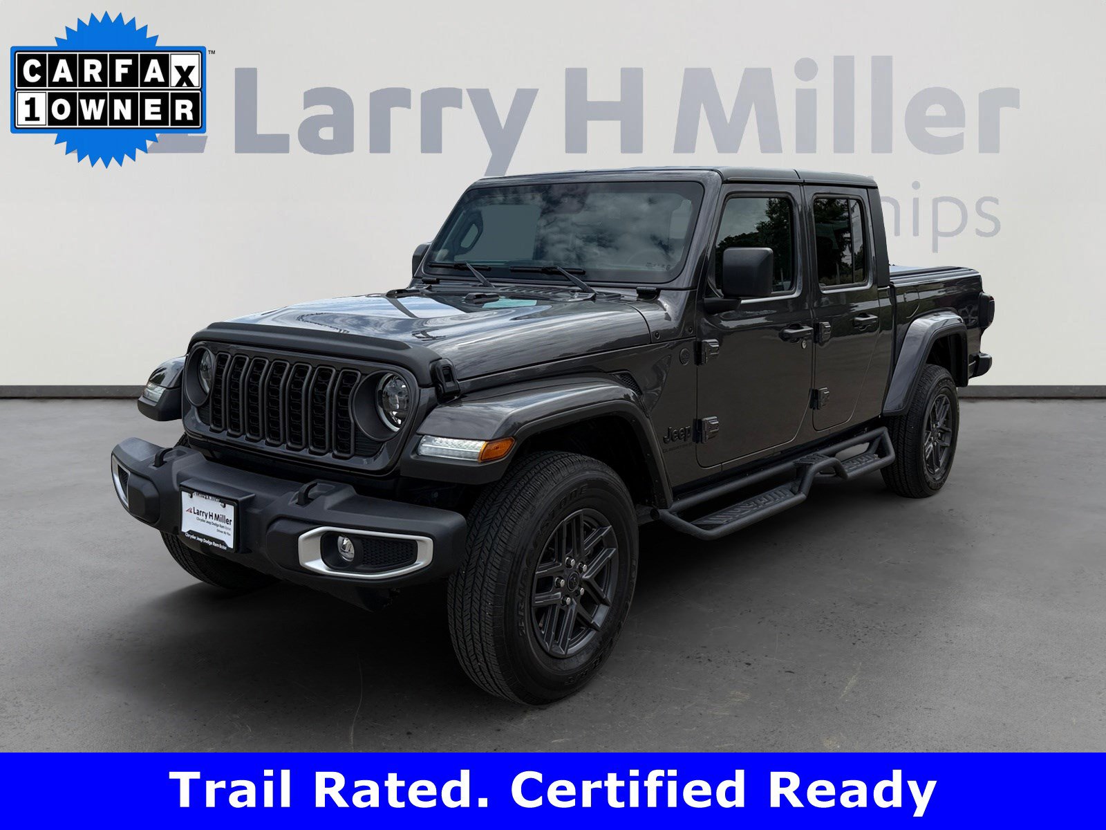2024 Jeep Gladiator Sport S's photo