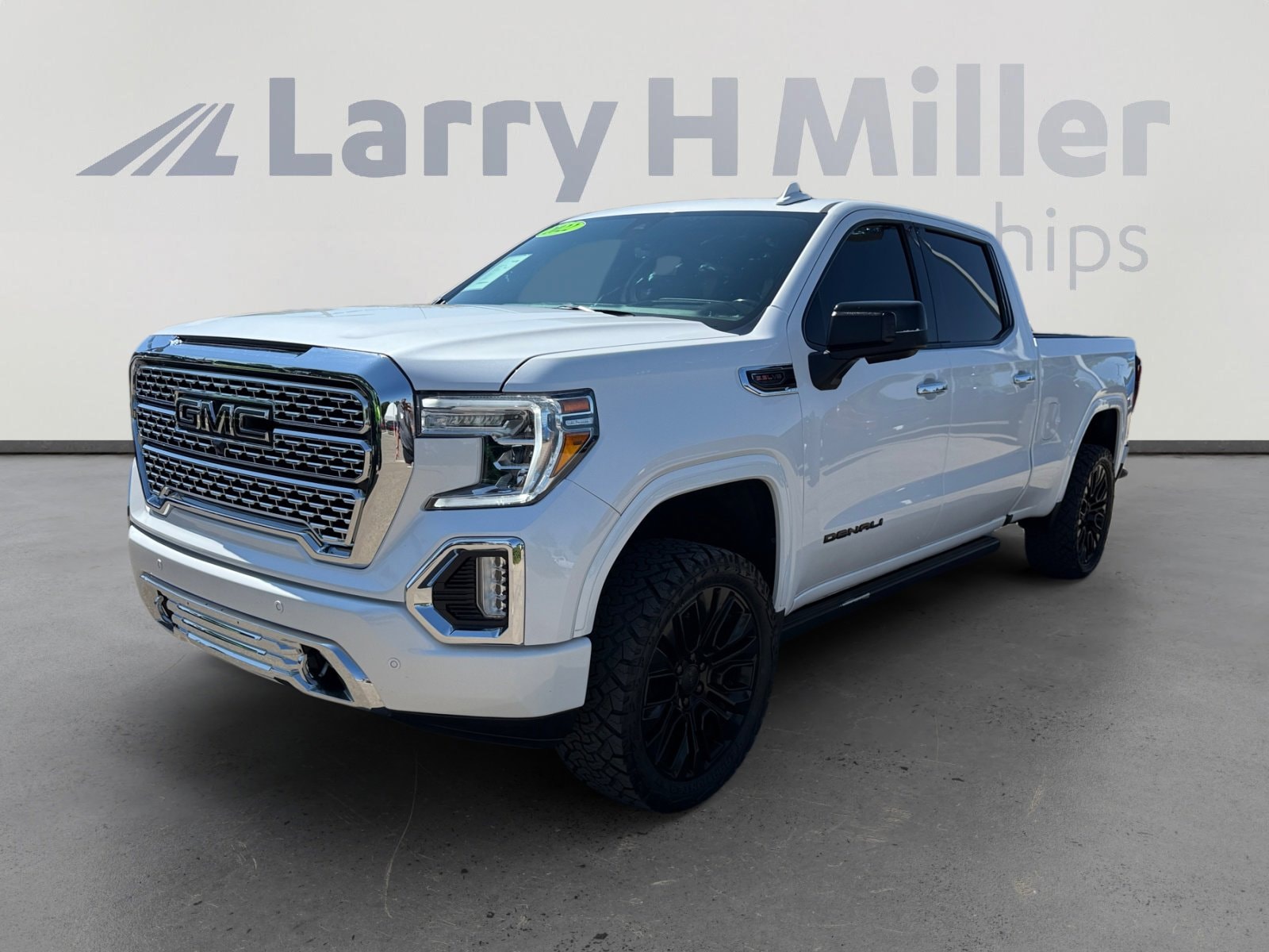 2022 GMC Sierra 1500 Limited Denali 4WD! LOADED!
