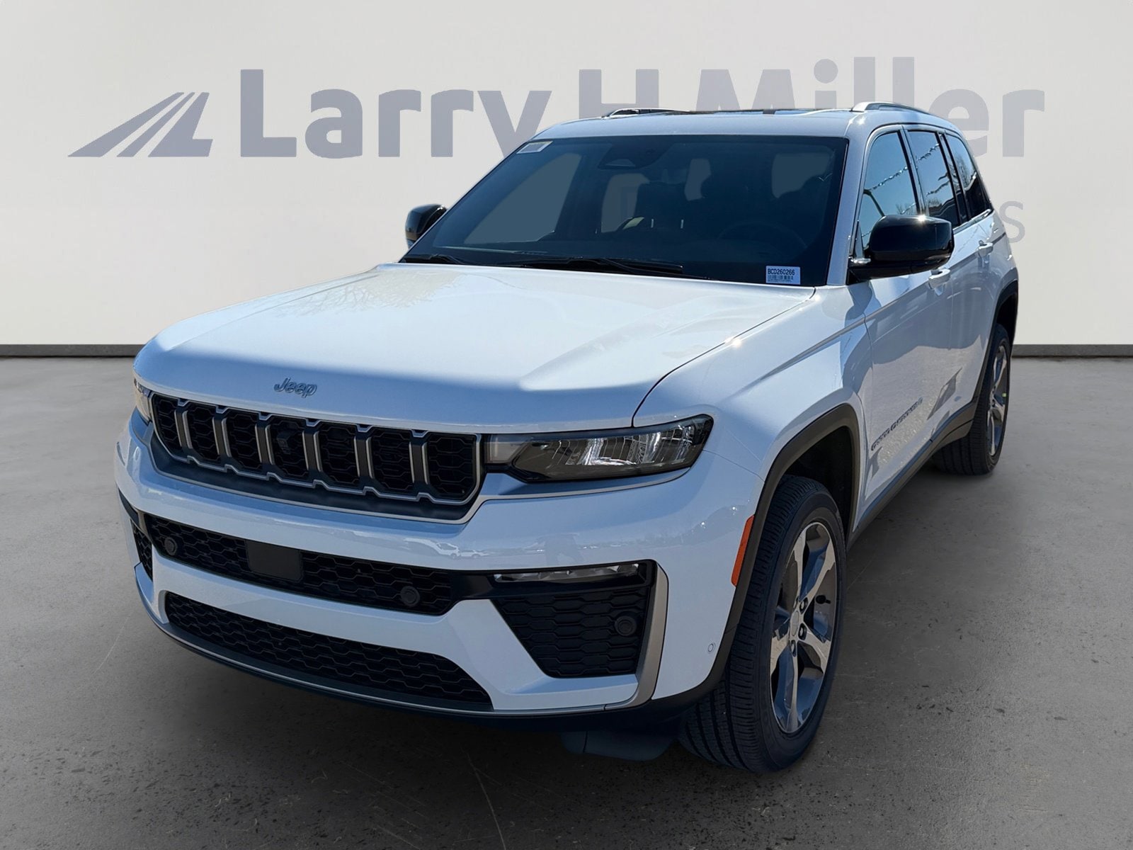 2026 Jeep Grand Cherokee Limited 4x4's photo