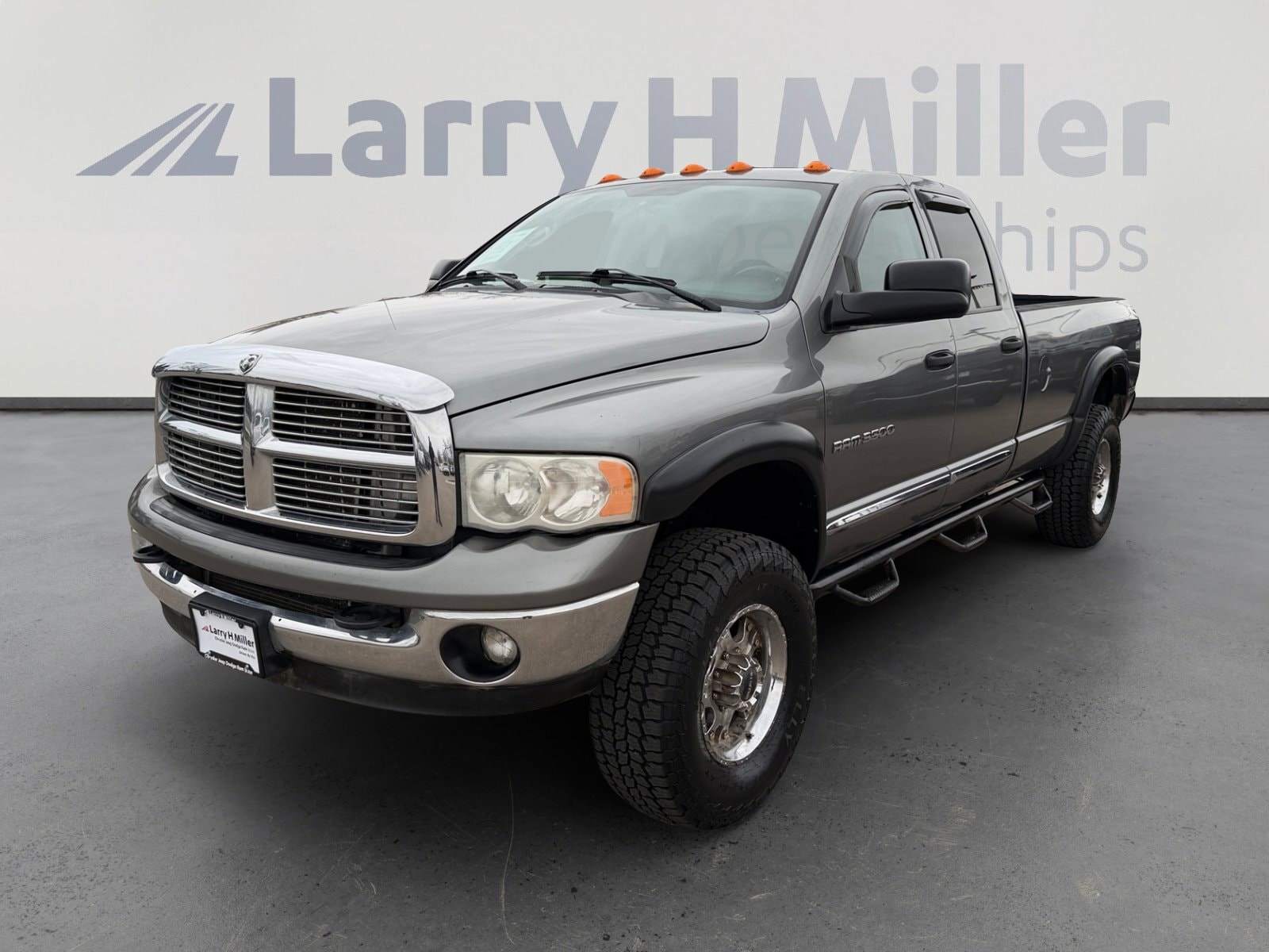 2005 Dodge Ram 3500 Pickup SLT