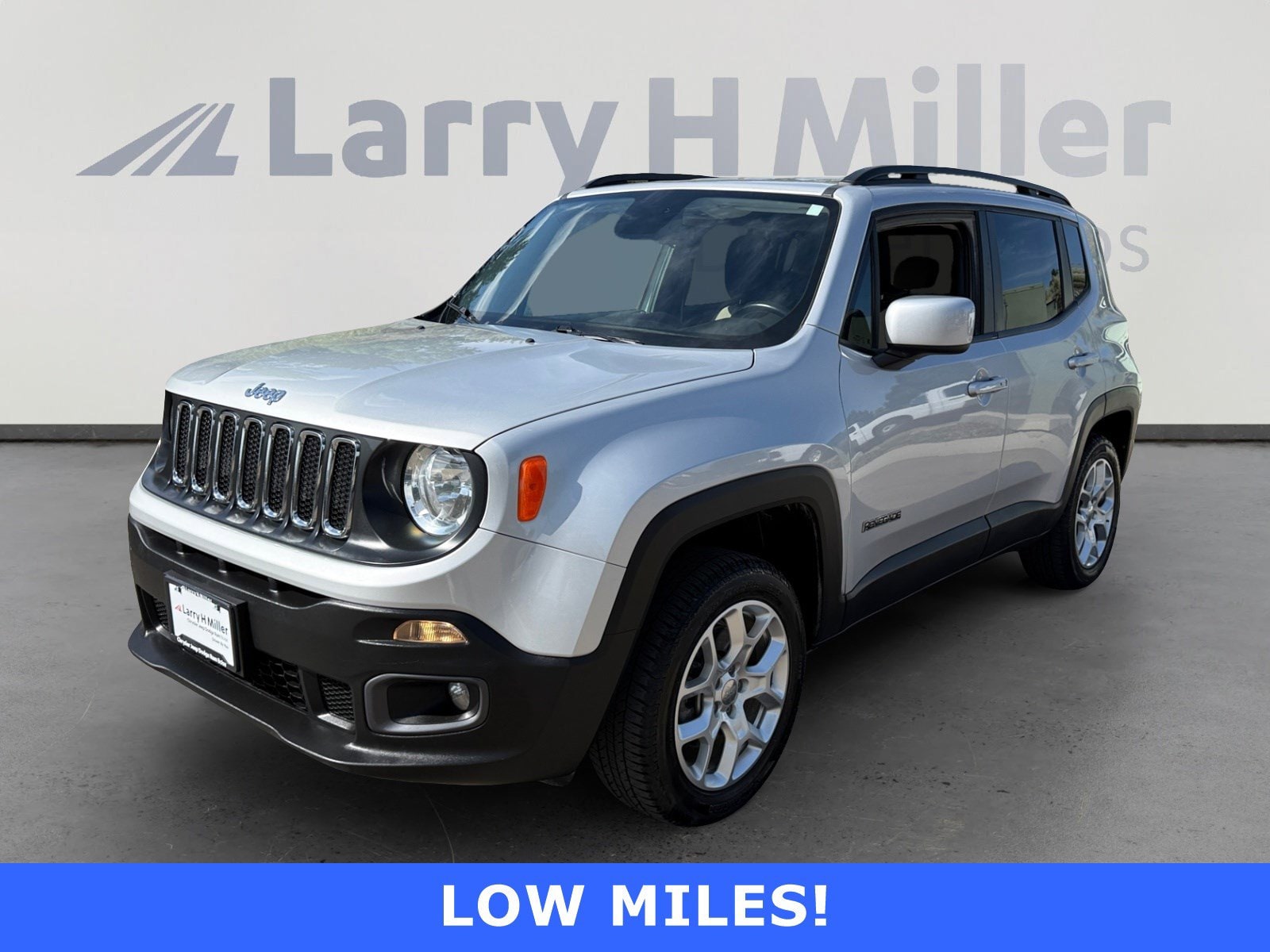 2015 Jeep Renegade Latitude 4x4's photo