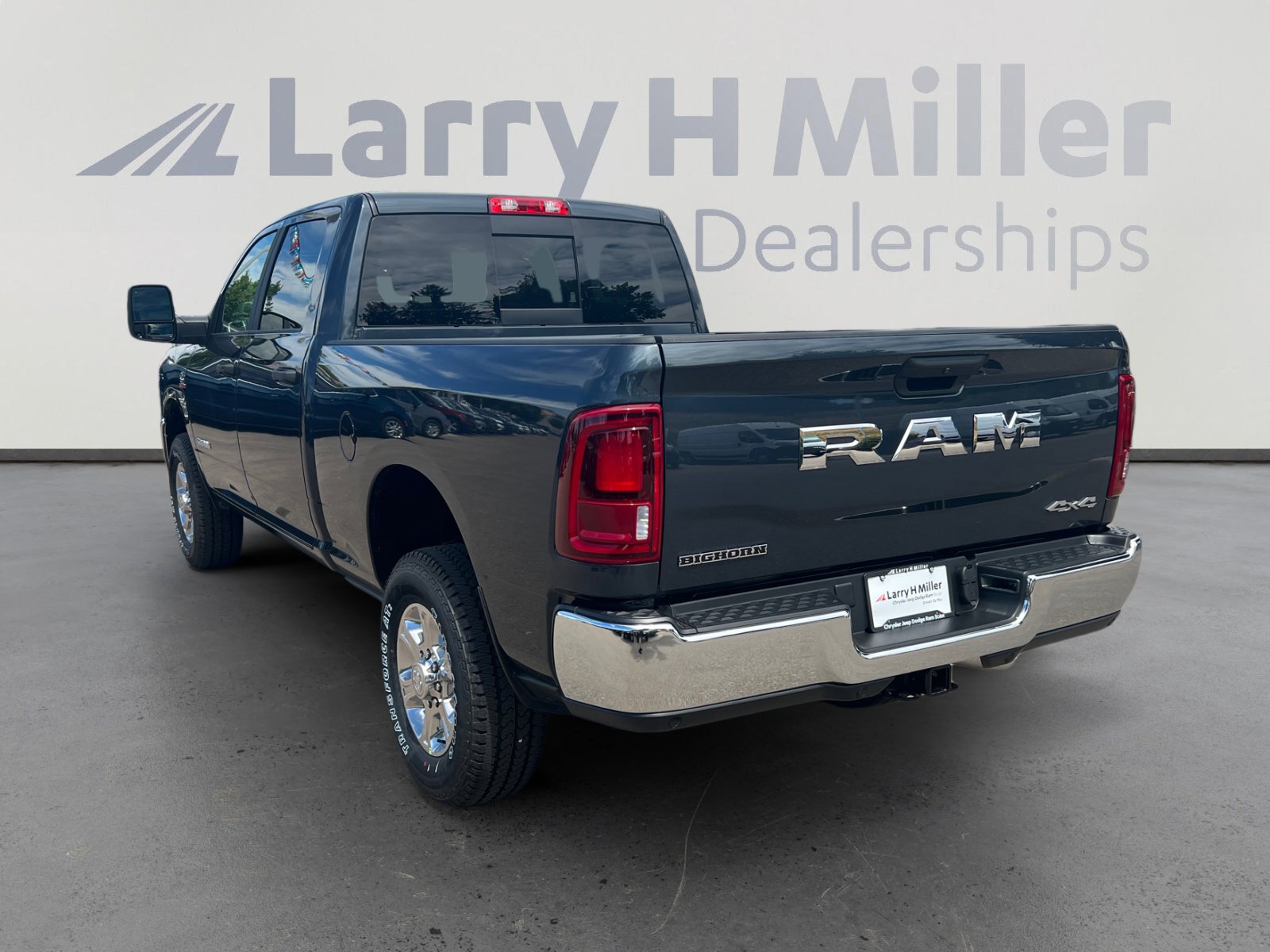 2025 Ram 2500 Big Horn photo 4