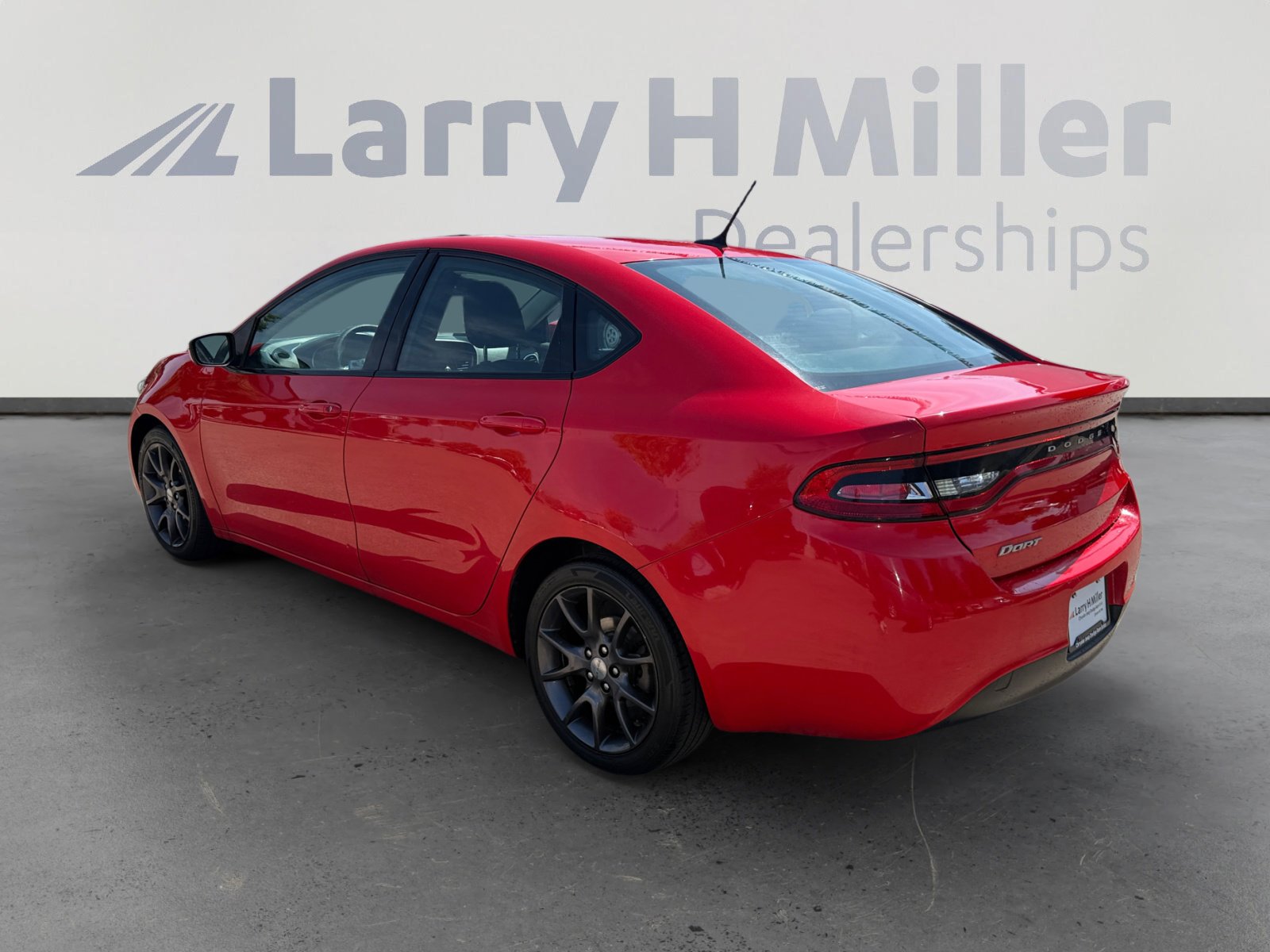 2016 Dodge Dart SE photo 4