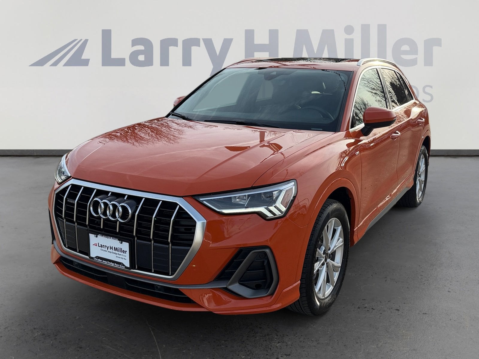 2025 Audi Q3 S Line Premium