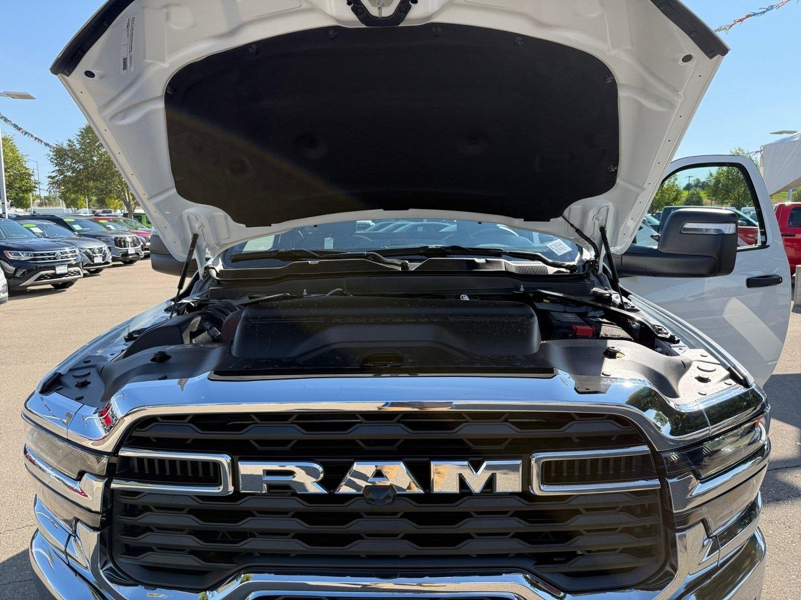 2026 RAM 3500 Chassis Big Horn - Photo 22