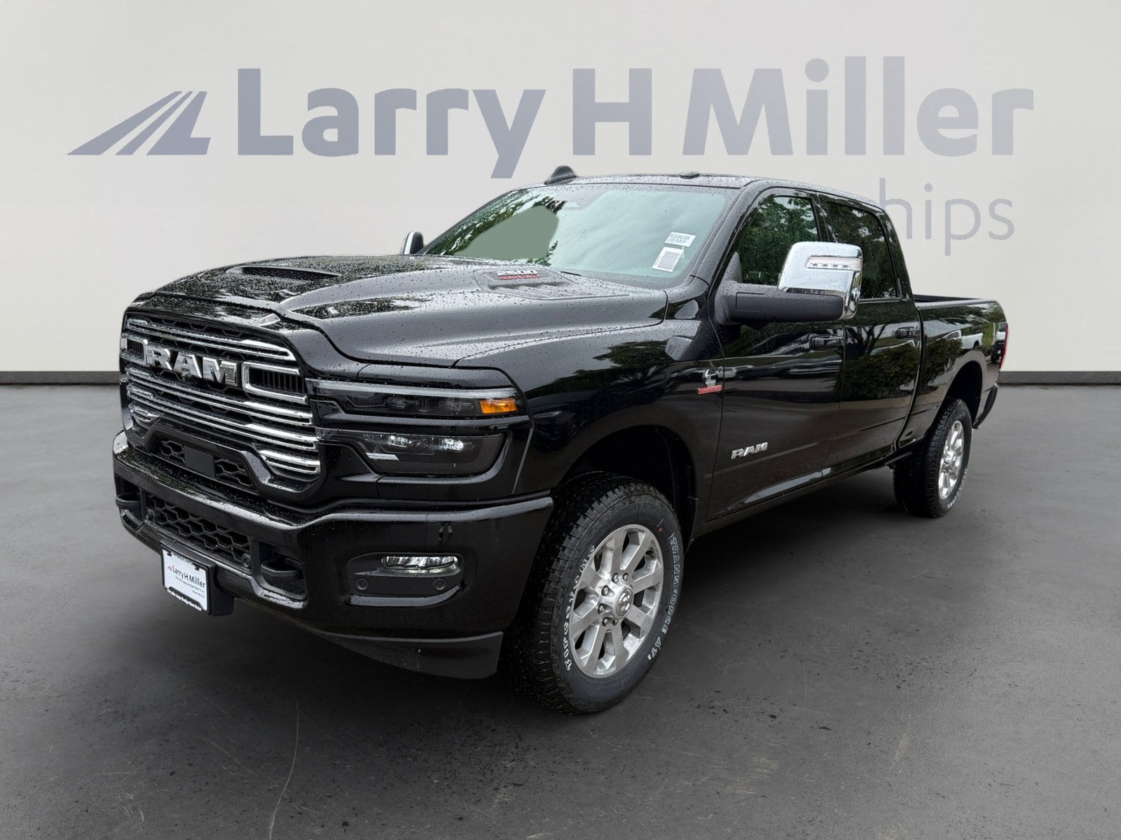 2026 RAM 2500 Laramie 4X4 Crew Cab SWB's photo