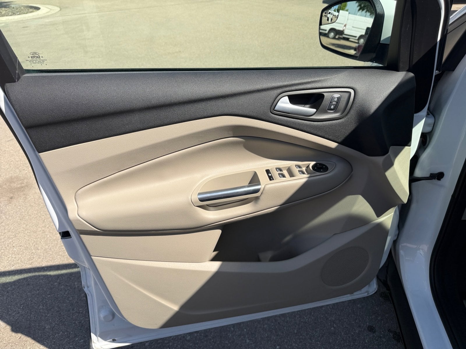 2019 Ford Escape SE - Photo 14