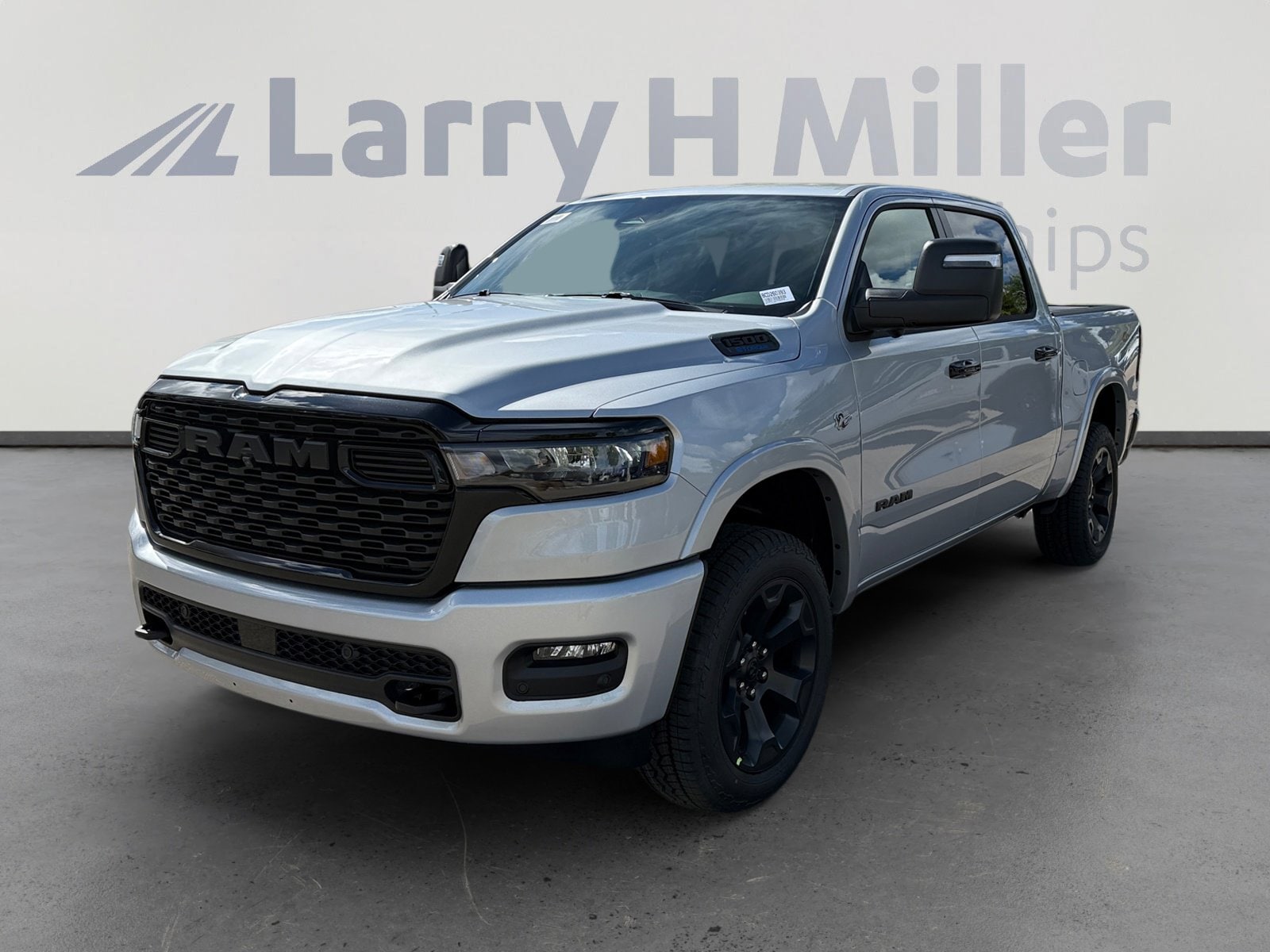 2026 RAM 1500 Big Horn/Lone Star 4x4 Crew Cab 5'7's photo