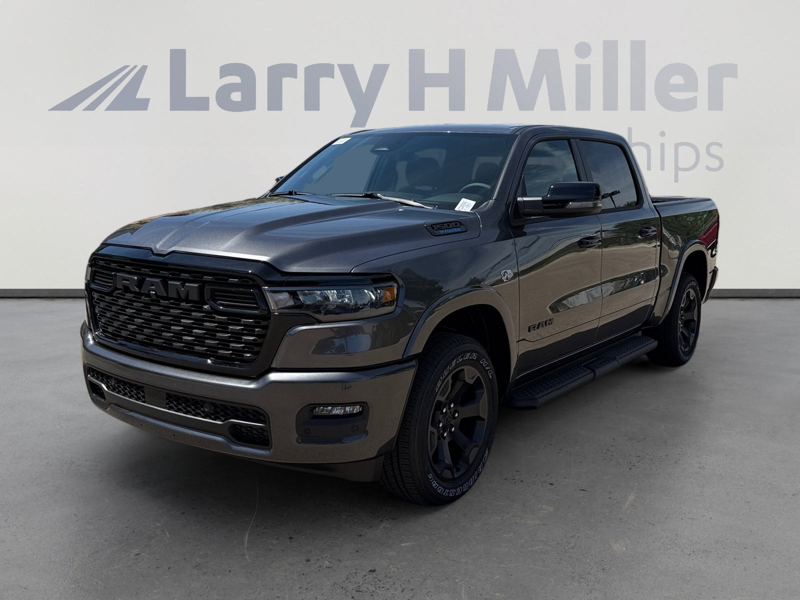 2026 RAM 1500 Big Horn/Lone Star 4x4 Crew Cab 5'7's photo