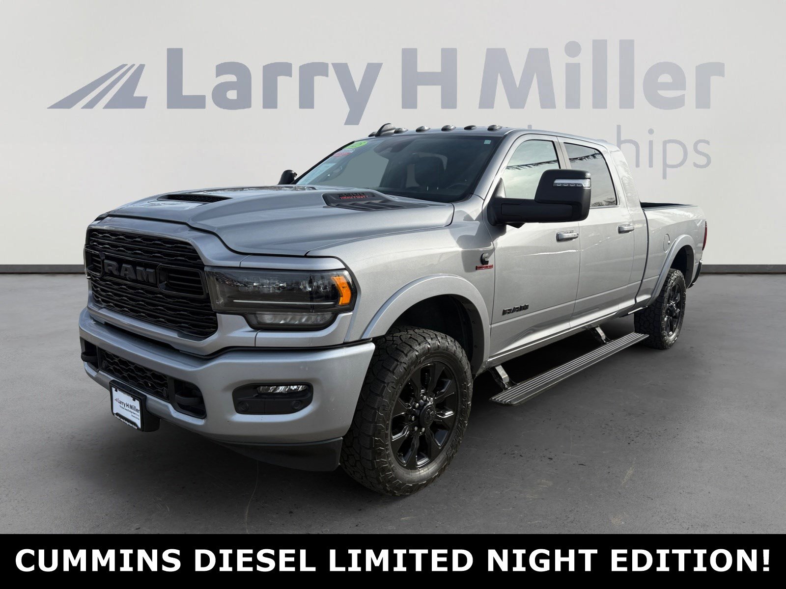 2023 RAM 3500 Limited 4X4 Mega Cab's photo