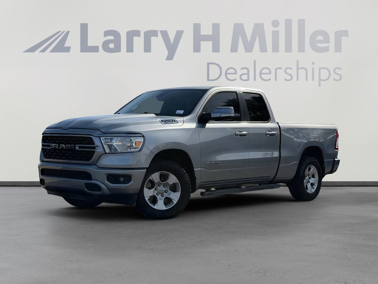 2022 RAM 1500 Big Horn/Lone Star 4x4 Quad Cab 6'4's photo