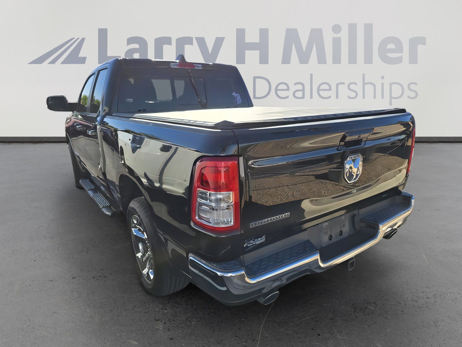 2021 Ram 1500 Big Horn photo 3