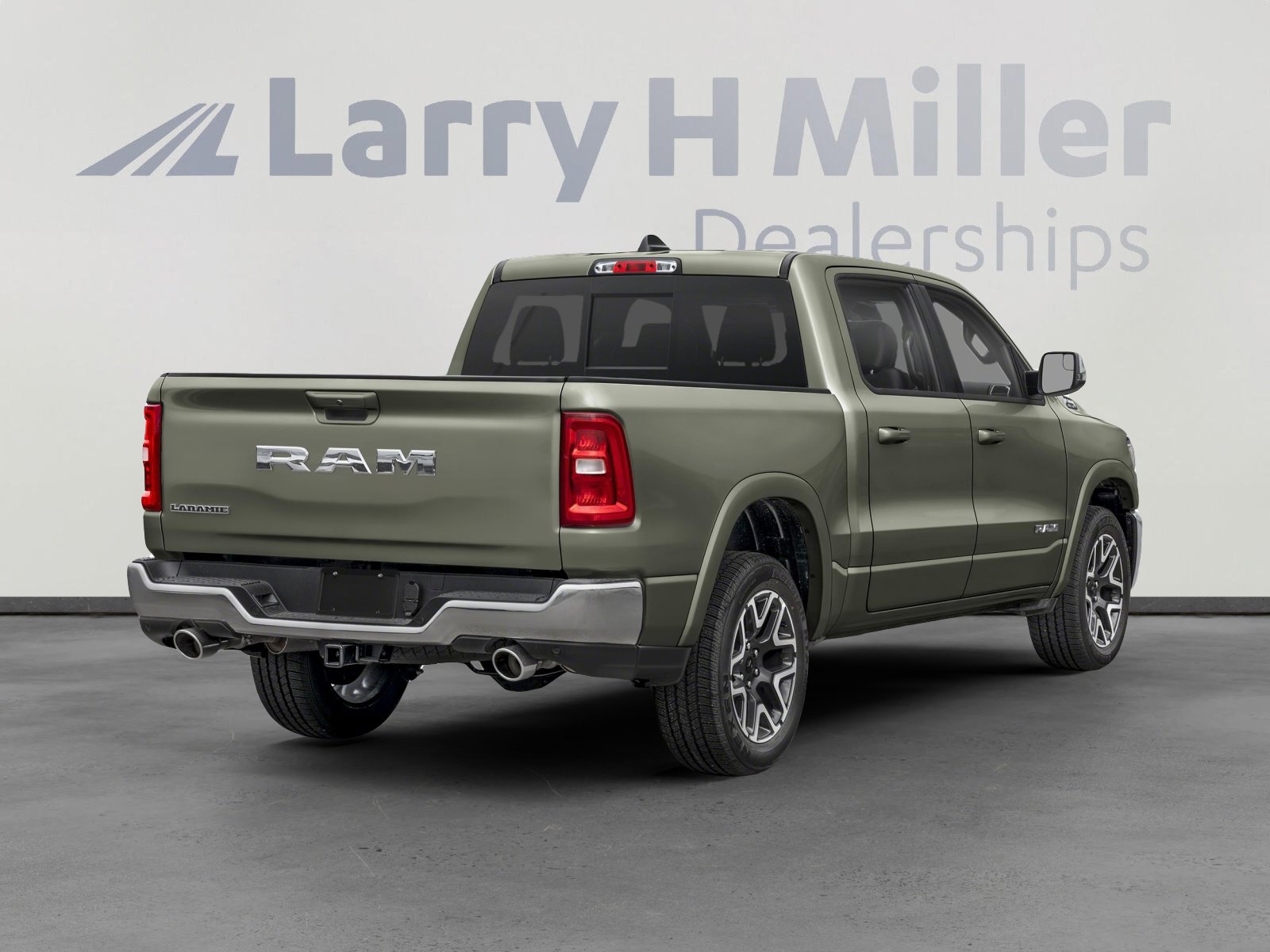 2026 Ram 1500 Laramie photo 3