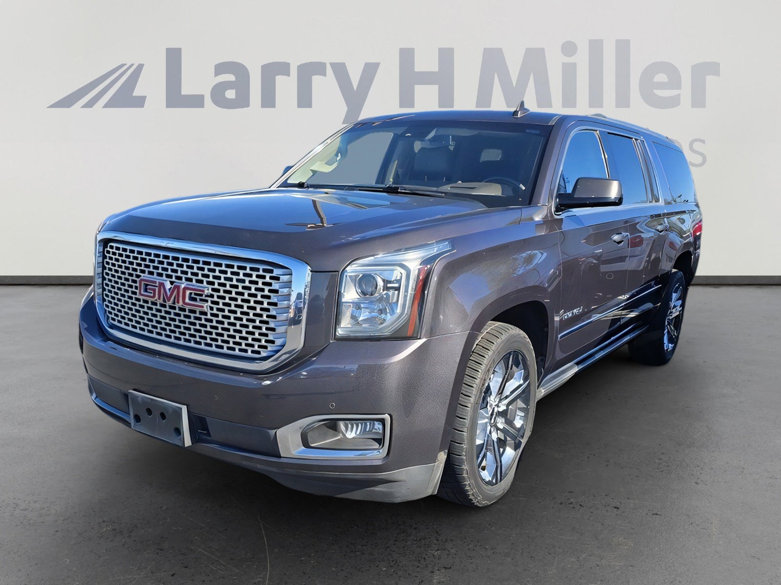 2016 GMC Yukon XL Denali's photo