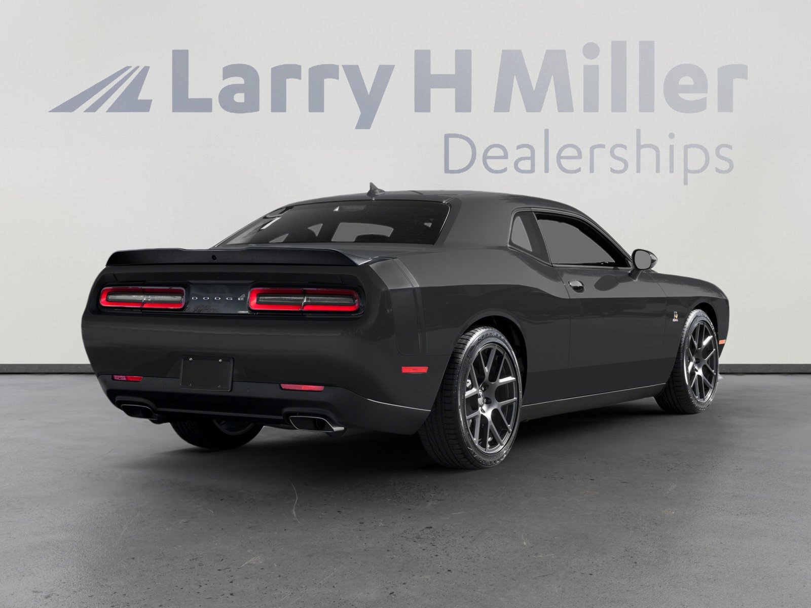 2016 Dodge Challenger 392 Scat Pack Shaker photo 3
