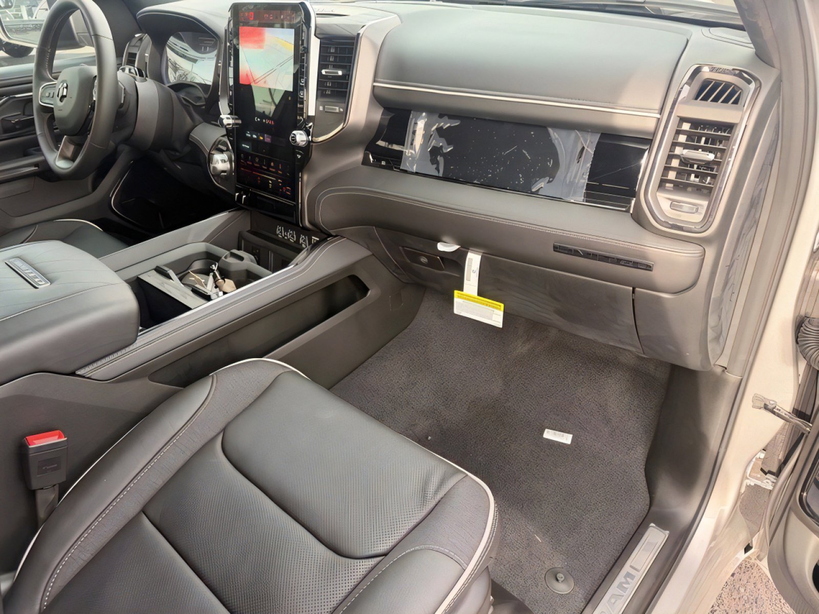2026 RAM 1500 Limited - Photo 11
