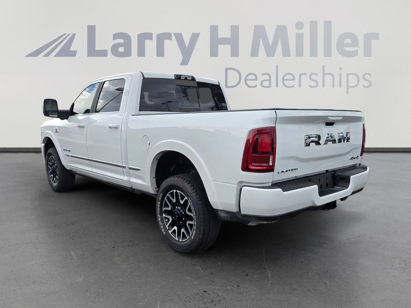 2026 Ram 2500 Limited photo 4