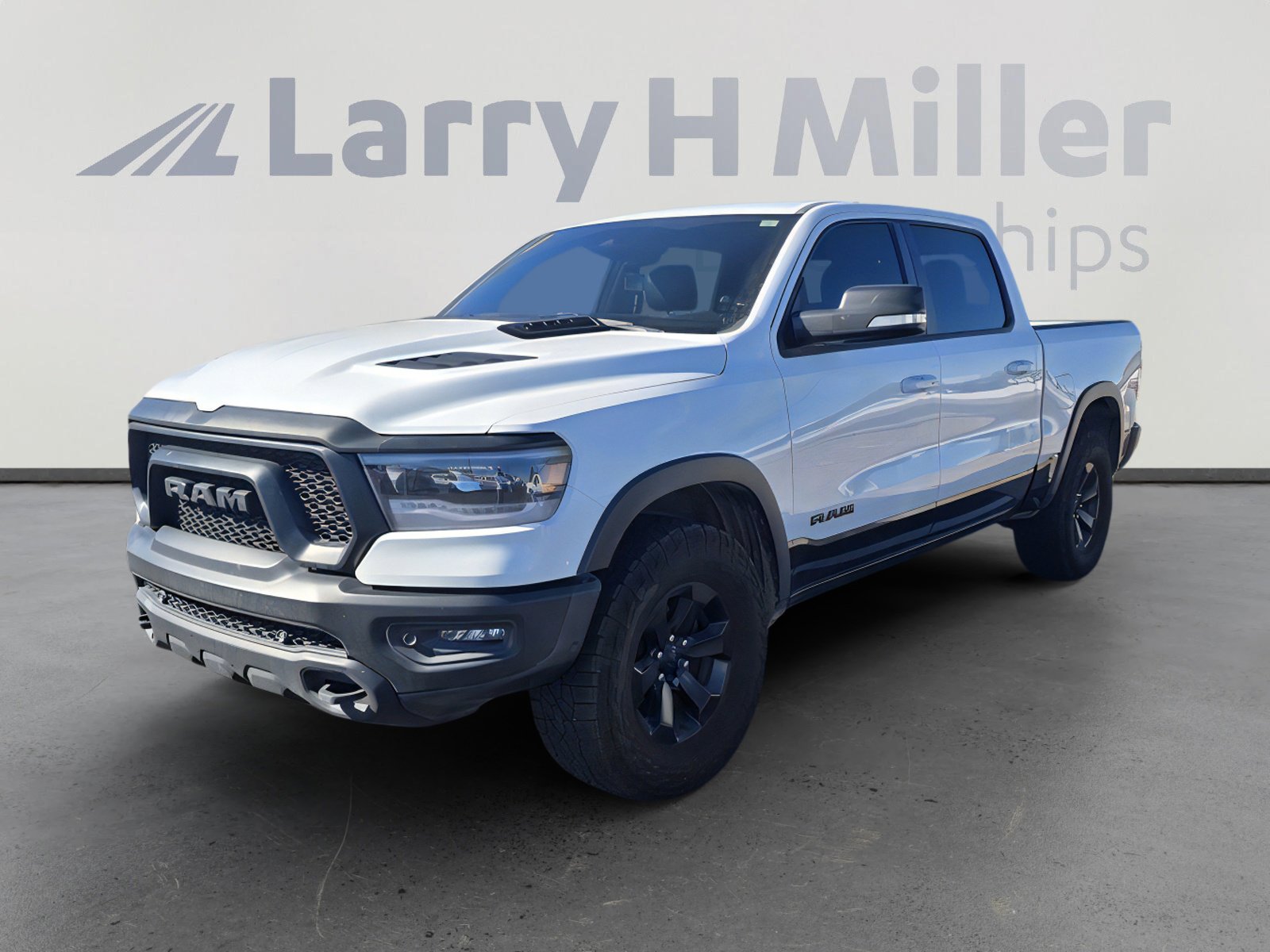 2022 Ram 1500 Rebel photo 3