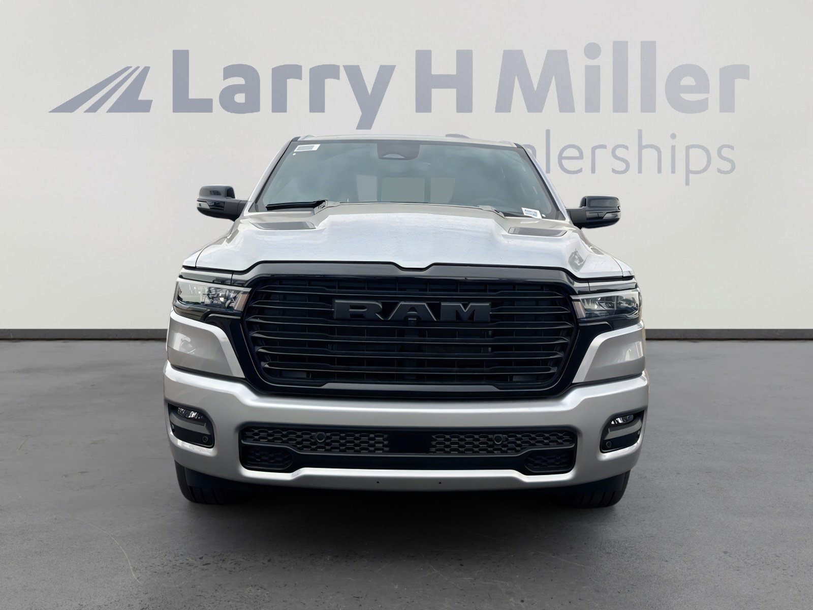 2026 RAM 1500 Laramie - Photo 10