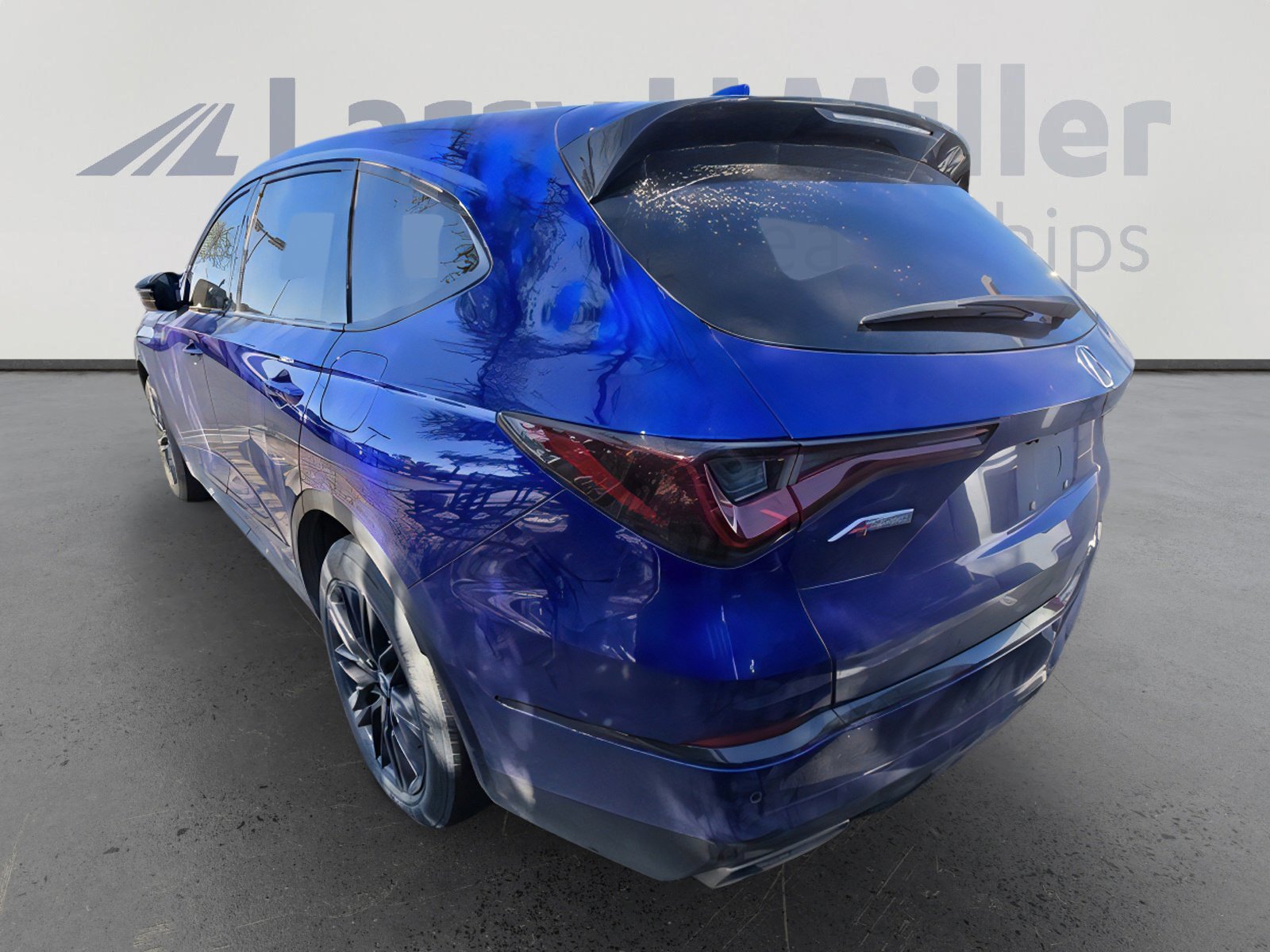 2023 Acura MDX SH-AWD A-Spec photo 3